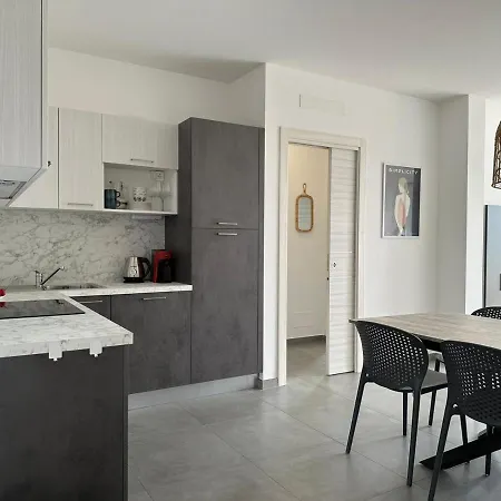 Appartement Eucalyptus-san Remo-free Parking