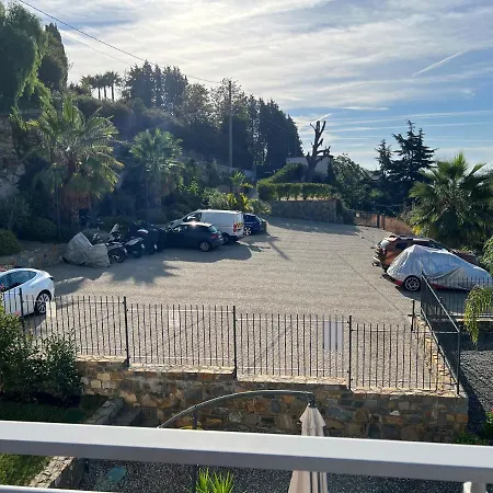 Appartement Eucalyptus-san Remo-free Parking *